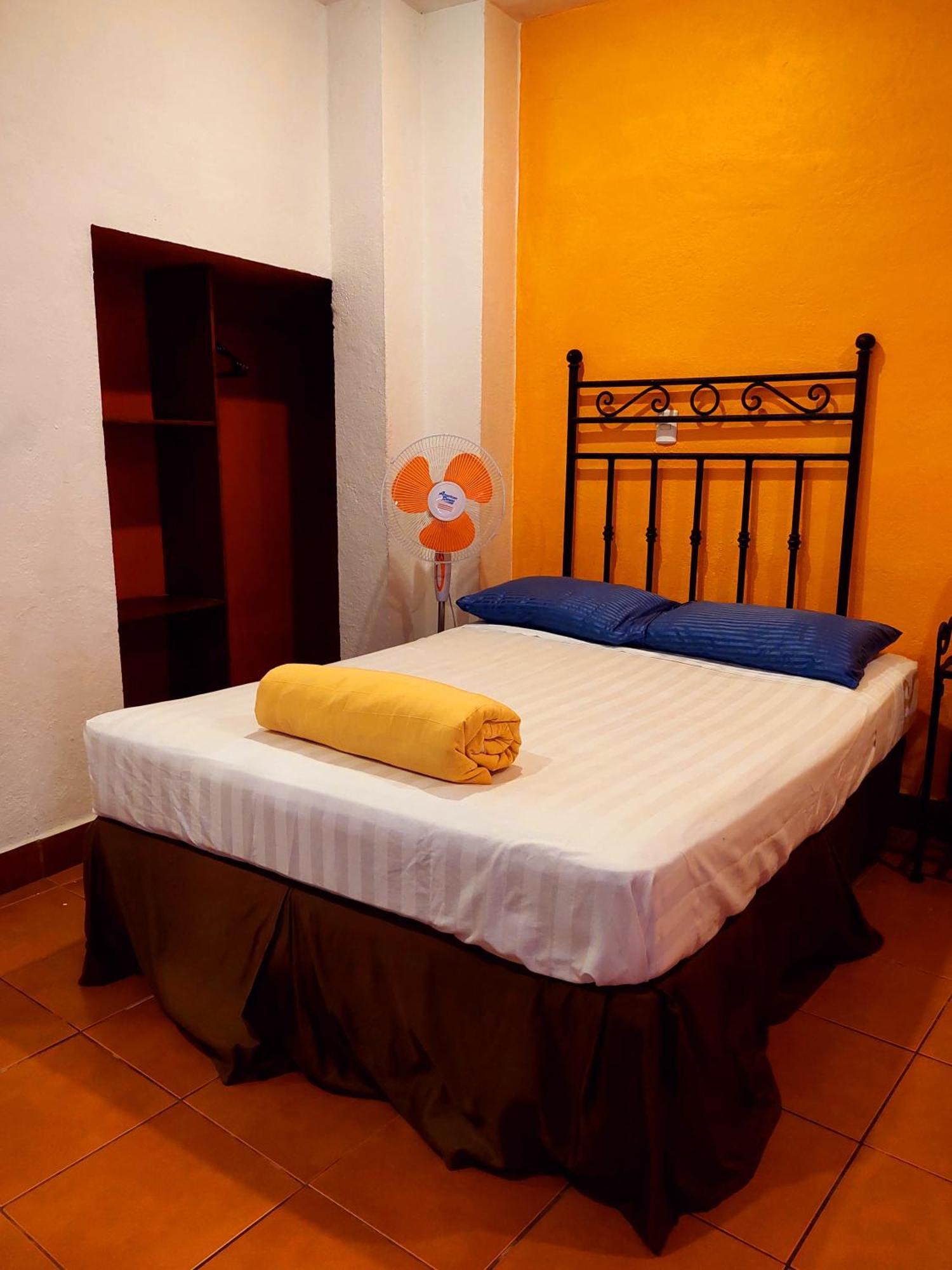 Hotel Lolita's Boutique Granada Extérieur photo